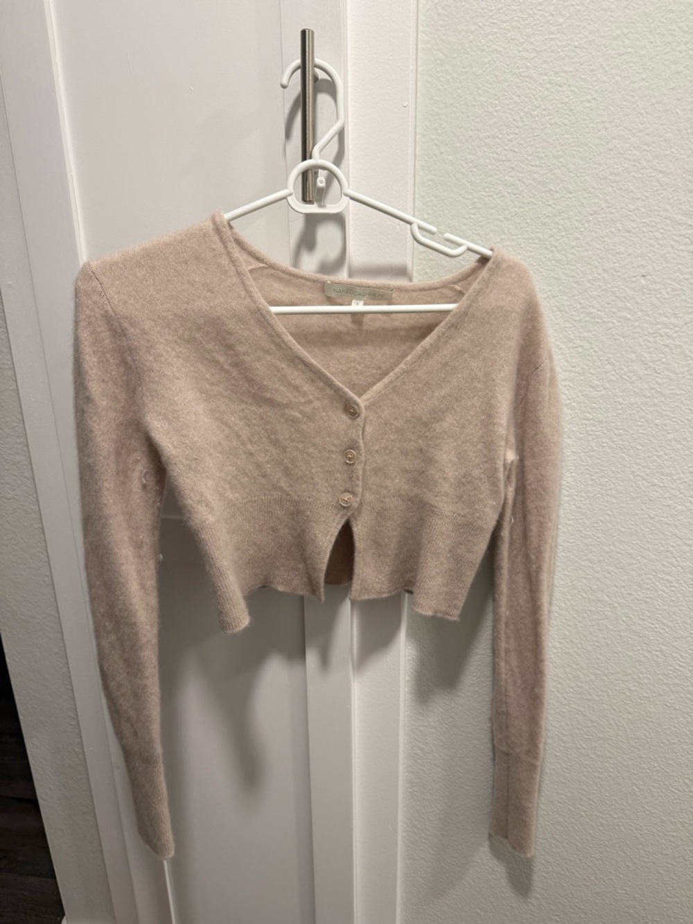 Naked cashmere Cropped V-Neck Button Cardigan - Blush